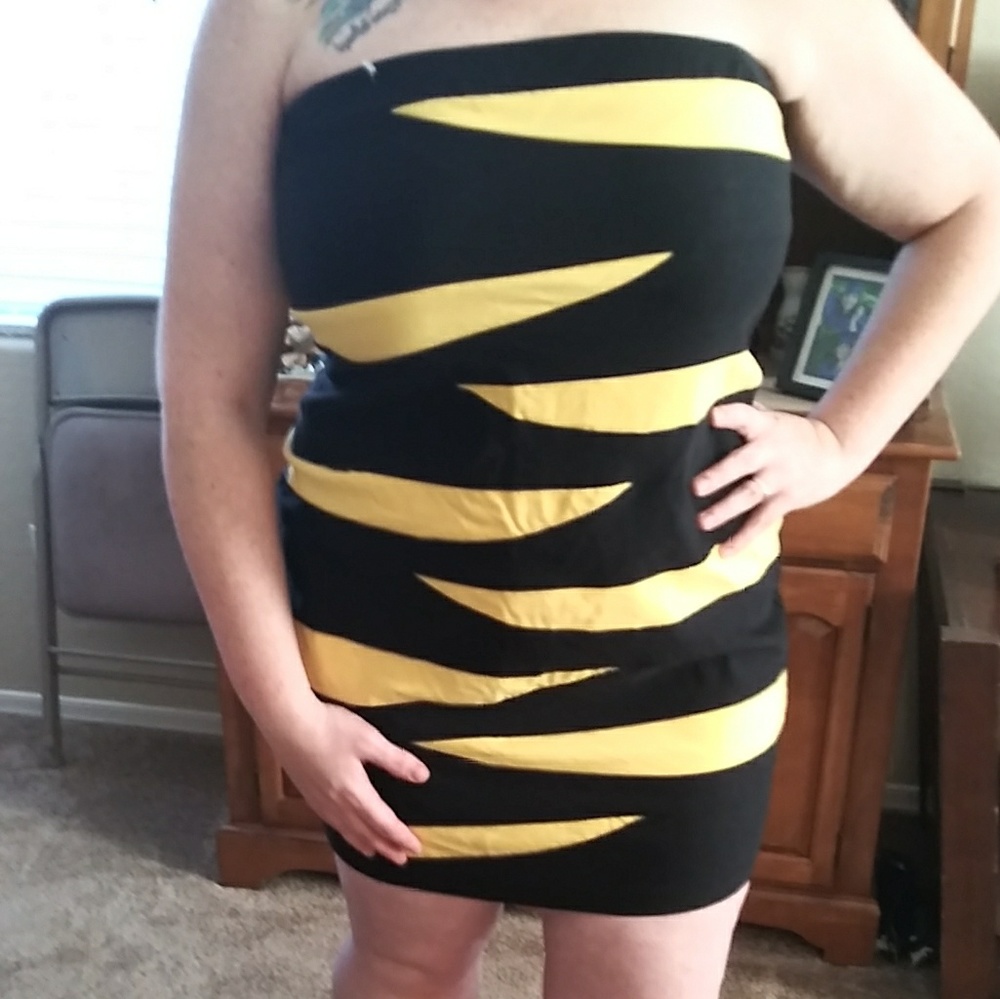 Nwot Torrid bodycon club dress